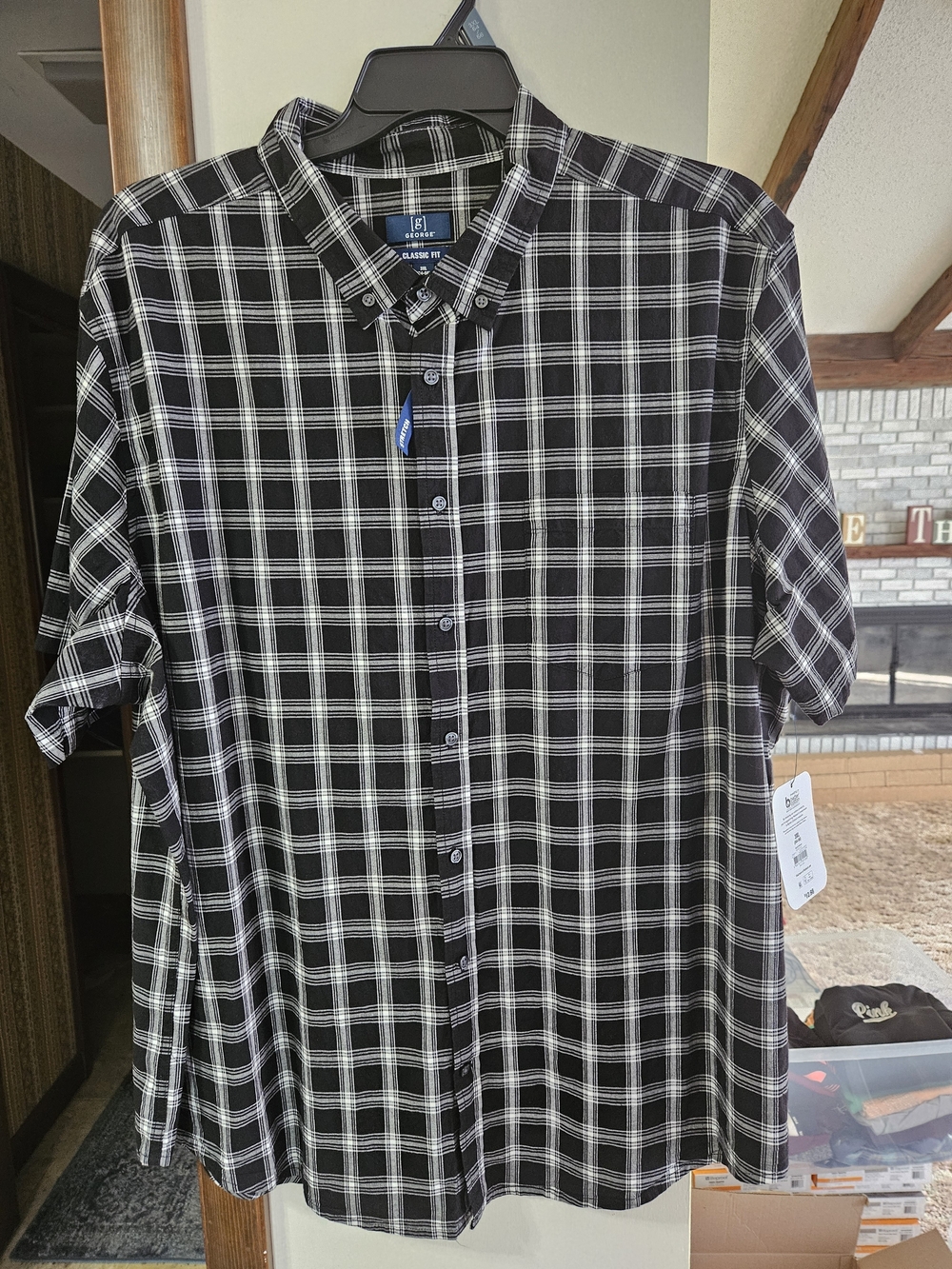 George Black and White Plaid Short-Sleeve Button-Down Shirt